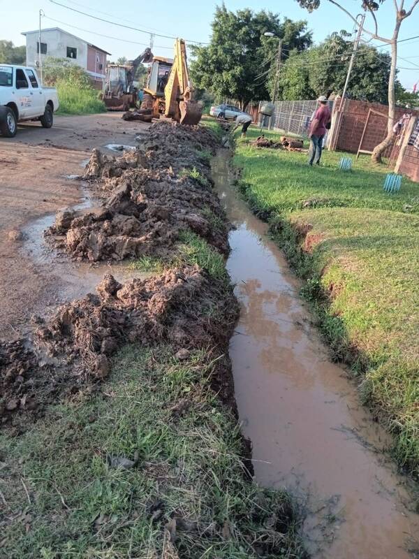 MANTENIMIENTO VIAL EN EL BARRIO SAN RAFAEL DE CAMBYRETÁ