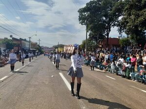Con desfile rindieron tributo a los héroes de la batalla de Piribebuy - Nacionales - ABC Color