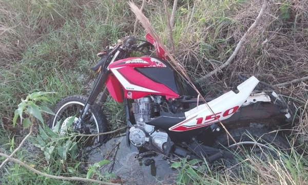 Hallan muerto a un joven en una cuneta en Horqueta