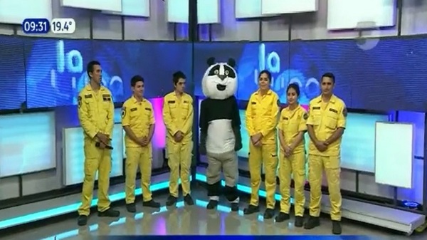 Invitan a los más pequeños para ser "Bomberos por un día" - Noticias Paraguay