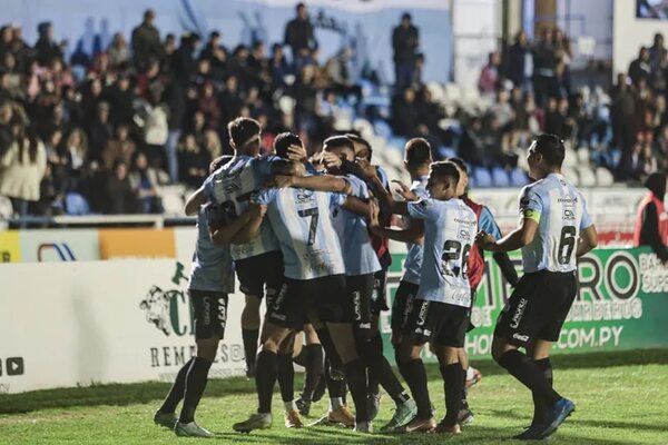 Guaireña FC vs. Guaraní: Técnico que debuta... - Fútbol - ABC Color