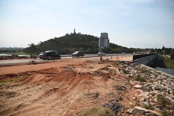 Consorcio habilitó temporalmente la costosa Costanera Sur, aún inconclusa - Economía - ABC Color