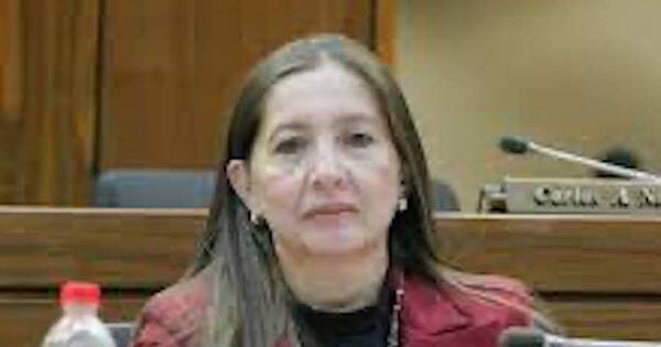La Nación / Protección laboral a mujeres embarazadas
