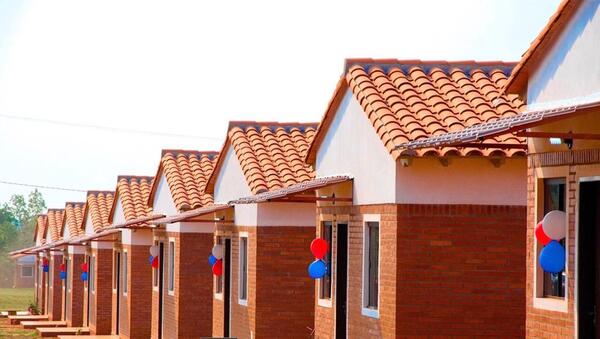 Gobierno finalizó su gestión con 30 mil viviendas entregadas - El Independiente