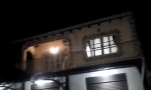 Escrachan a concejal imputado en CDE