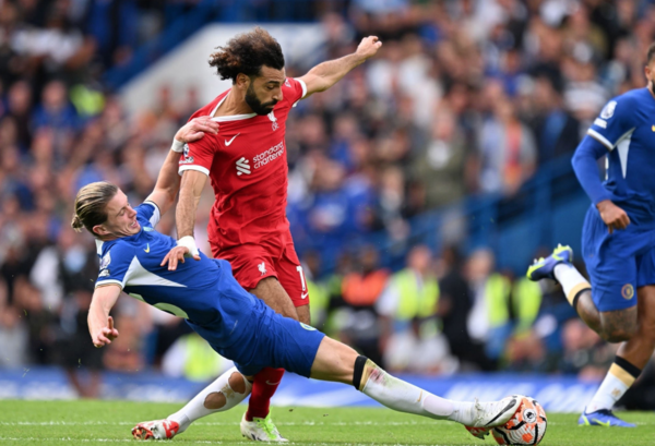 Versus / Chelsea y Liverpool empatan en el primer gran duelo de la Premier League