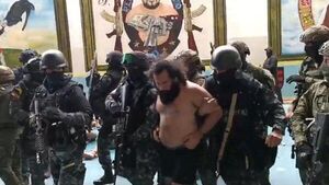 Ecuador lleva a penal de máxima seguridad a capo que amenazó a candidato asesinado - ADN Digital