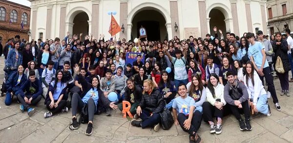 Jóvenes critican inequidad en distribución de riquezas, tierra y techo y piden mayor inversión en salud - Nacionales - ABC Color