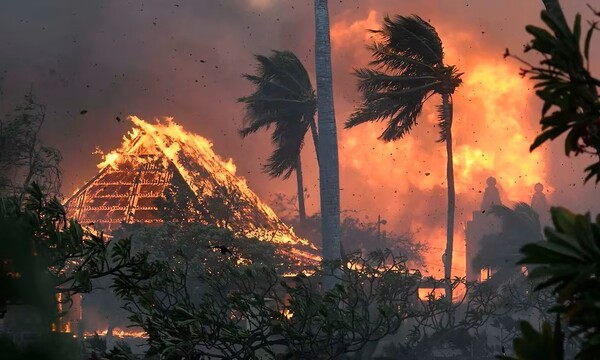 Asciende a más de 90 los muertos por los incendios en Hawaii