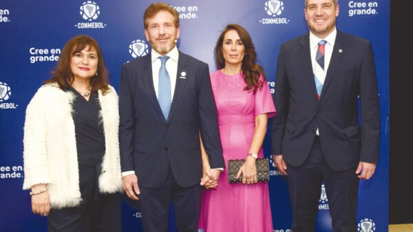 Cóctel y charla en la Conmebol