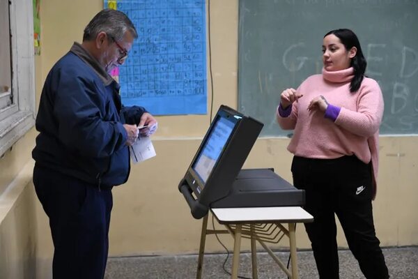 Elecciones en Argentina: Incertidumbre, tras cierre de centros de votación - Mundo - ABC Color