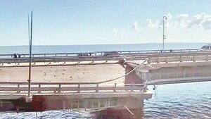 Rusia acusa a Ucrania de atacar con drones puente en Crimea