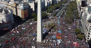 La Nación / Argentina elige candidatos a la presidencia en plena crisis económica