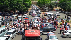 Manifestación de repudio a imputación fiscal por la compra de kits de alimentos - La Clave