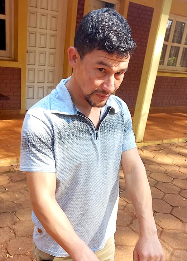 Denuncian a policías por agresión durante violento procedimiento - La Clave