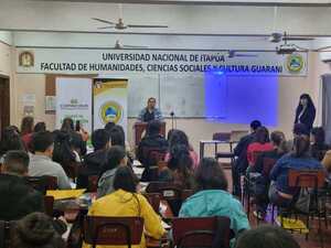 COPACONS BRINDÓ CHARLA SOBRE «COMUNICACIÓN Y LAS RELACIONES PERSONALES»