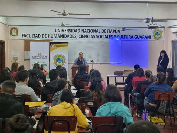COPACONS BRINDÓ CHARLA SOBRE «COMUNICACIÓN Y LAS RELACIONES PERSONALES»