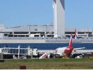 Retienen a hermana de Juliette por llevar pasaporte de la niña desaparecida · Radio Monumental 1080 AM