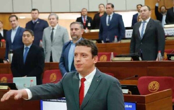 Nano Galaverna juró como senador en reemplazo de Carlos Giménez – Prensa 5