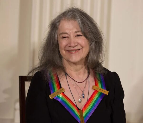 La pianista argentina Martha Argerich cancela más conciertos por motivos de salud - Música - ABC Color