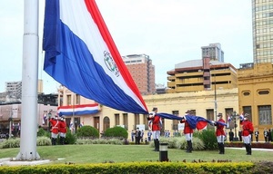 La evolución de la Bandera Paraguaya: Un símbolo de 211 años