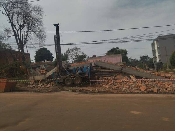 Edificio en construcción ho’apaite anga