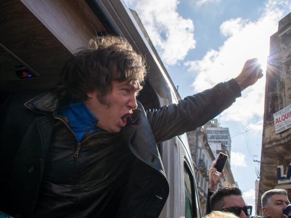 “El argentino hoy está harto de corrección política y lo que quiere es rock and roll”, dice analista · Radio Monumental 1080 AM