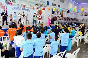 A full se desarrollan las olimpiadas infantiles