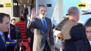 Video: llegó el rey Felipe VI de España - ABC Noticias - ABC Color
