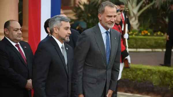 El rey de España, Felipe VI, ya se encuentra en Paraguay
