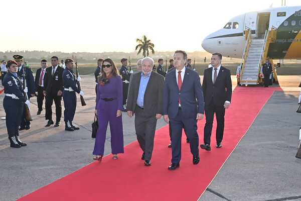 Lula Da Silva también ya se encuentra en nuestro país - ADN Digital