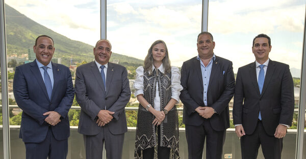 Ficohsa consolida su presencia en Centroamérica con la adquisición de una aseguradora en El Salvador - MarketData