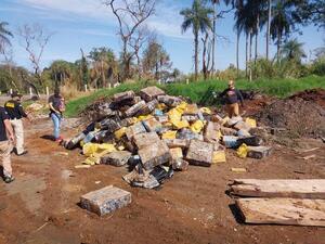 Incineran más de 6.000 kilos de marihuana en Ciudad del Este - ADN Digital
