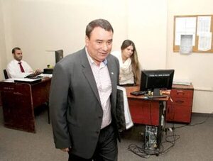 Ministro de Justicia califica de amedrentamiento el ataque contra director penitenciario · Radio Monumental 1080 AM