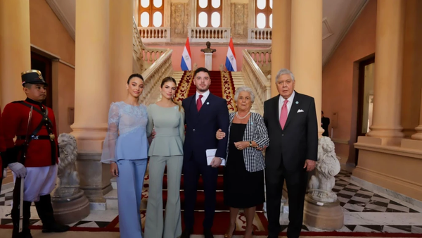 Peña utilizará biblia de su boda para el juramento como presidente
