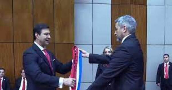 Mario Abdo ya no es presidente de la República | Radio Regional 660 AM
