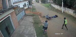 [VIDEO] ¡Terrible! Así dispararon a un hombre para robarle su motocicleta