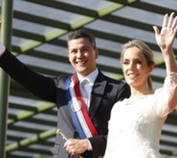 Santiago Peña asume la Presidencia del Paraguay - Paraguay.com