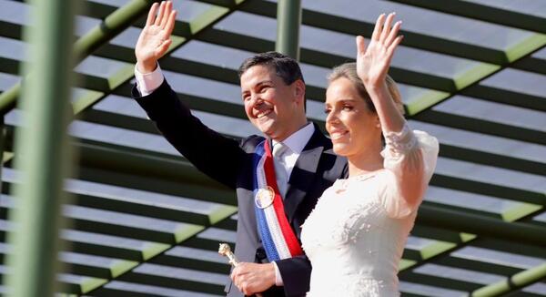 Santiago Peña es el nuevo presidente de Paraguay
