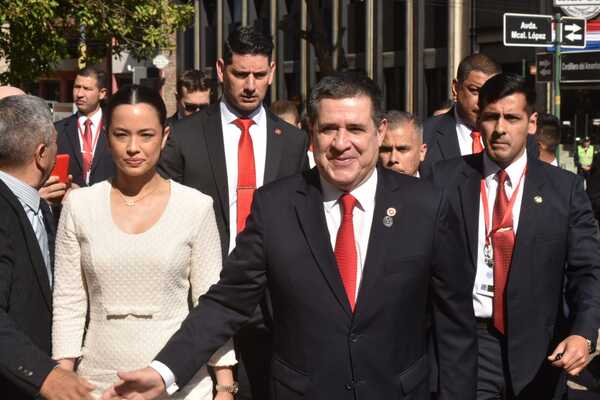 Cartes brinda “todo el apoyo” a Peña y Alliana para cumplir la misión de servir al país - ADN Digital