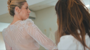 Primera dama lució vestido con inspiración nacional