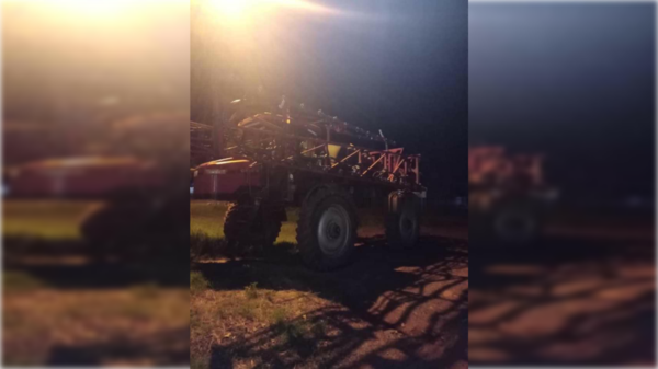 Menor conducía una moto, chocó contra una feroz máquina y quedó con serias lesiones
