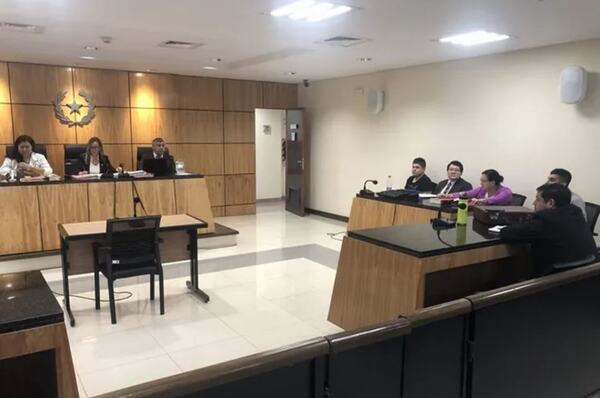 Asaltantes amenazan a Tribunal de Sentencia tras recibir condenas