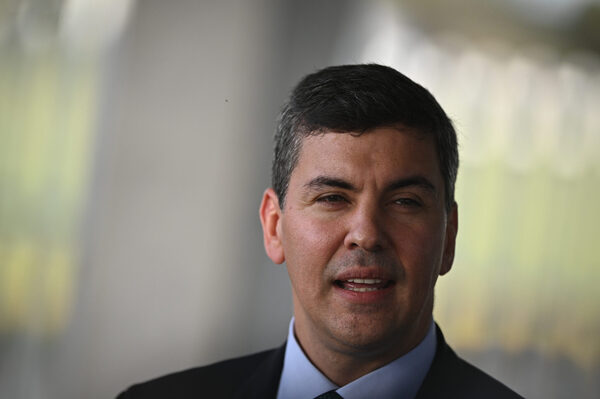 Peña pondrá el acento en una economía paraguaya que crece, pero recauda poco - MarketData