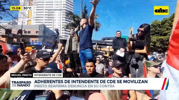 Adherentes del intendente de CDE se movilizan - ABC Noticias - ABC Color