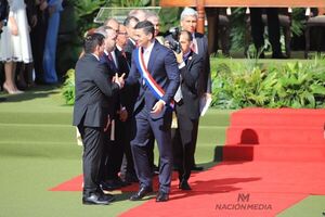 Diario HOY | “De entrada Santi tiene que mostrar las uñas de buen guitarrero”