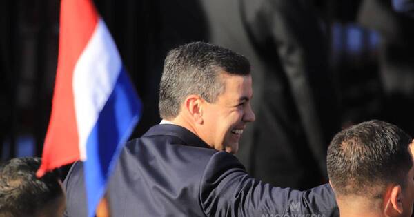 La Nación / Sin distinción de colores: ven buenas señales de que Peña trabaje con intendentes
