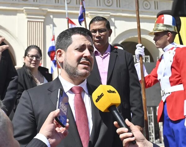 Titular de Diputados reitera interés de crear Superintendencia de Pensiones - Política - ABC Color