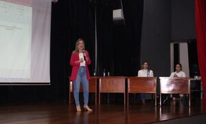 Legisladores altoparanaenses se comprometen en gestionar reivindicaciones de docentes de la UNE – Diario TNPRESS