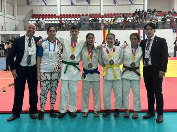 Versus / Judocas paraguayos ganan sus primeras medallas en el Sudamericano